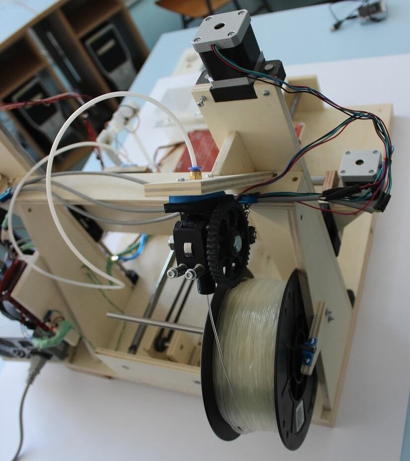 con que materiales trabaja la impresora 3d